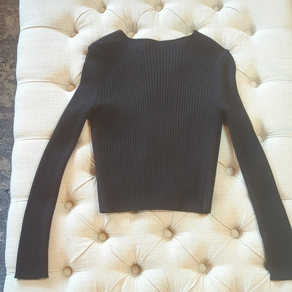 Cardigan - Picture 5 of 7